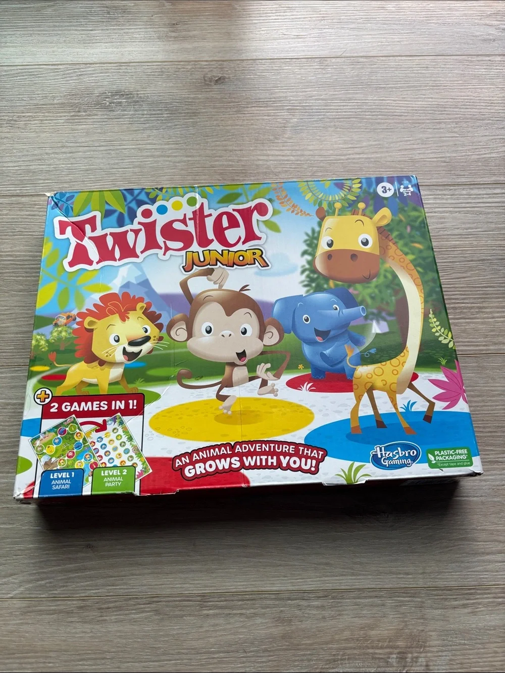 Hasbro Twister Junior Kids Toy Game - Multicolor